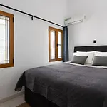 Tatil Evi A Unique 3-4 Bedrooms House In Old Town Rhodes City