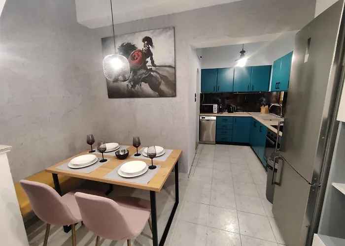 A Unique 3-4 Bedrooms House In Old Town Rhodes City