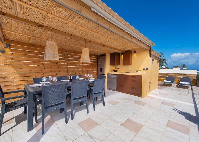 Semesterbostad A Unique 3-4 Bedrooms House In Old Town