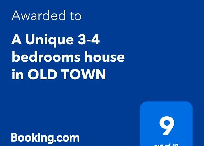 A Unique 3-4 Bedrooms House In Old Town Semesterbostad