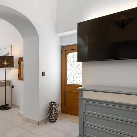 Semesterbostad A Unique 3-4 Bedrooms House In Old Town Rhodes City